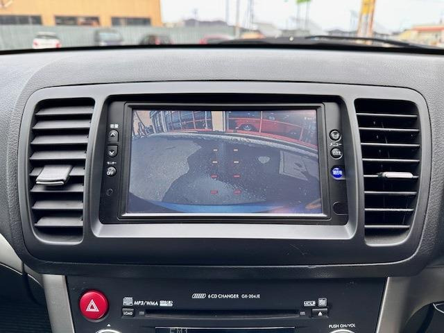 �o�b�N�J���������ڂ��Ă���A��������S�ł���!