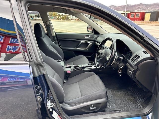 �^�]����ۂ̐S�n�悳�́A�V�[�g���啔�����߂邩�Ǝv���܂��B���Ј�x���Ԃ����m�F������!