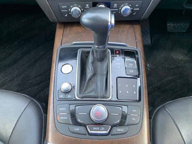 ���i�����ގ��ɑ��삷�郌�o�[�ł��B����̂��₷�����̂ɂȂ��Ă��܂��B���Ј�x�̊����Ă��������B