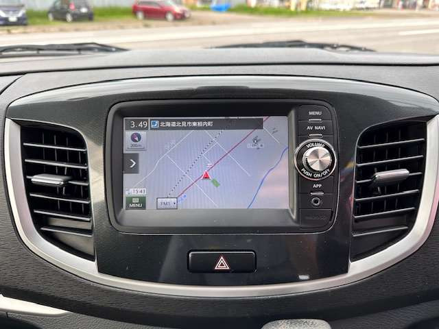 便利なナビ付。初めての道でも迷うことなくエスコートしてくれます。