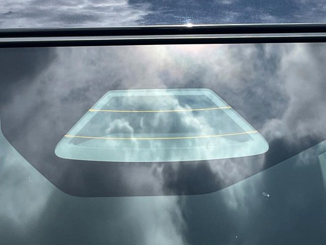 �y�X�Y�L �Z�[�t�e�B�T�|�[�g�z���s���ɑO���̎ԗ�����F�����A�Փ˂������Ȏ��͌x��ƃu���[�L�ŏՓˉ���Ɣ�Q�y�����A�V�X�g�B�����S�Ƀh���C�u�����y���݂��������܂��B