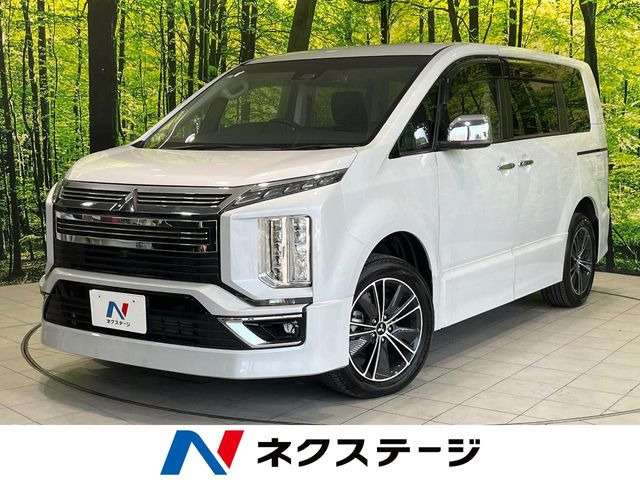 三菱 デリカD：5 2007年モデル URBAN GEAR G-Power Package (8人
