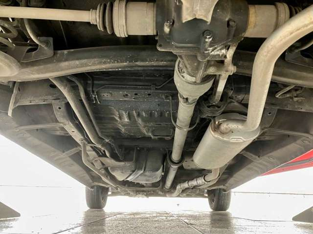 【整備保証】保証体制も充実★通常のカーセブン保障の他、最長3年350項目をカバーする充実の有料保証をご用意!最近のお車は先進技術もたくさん使っているので急な不具合で高額修理なんて時にも対応出来て安心♪