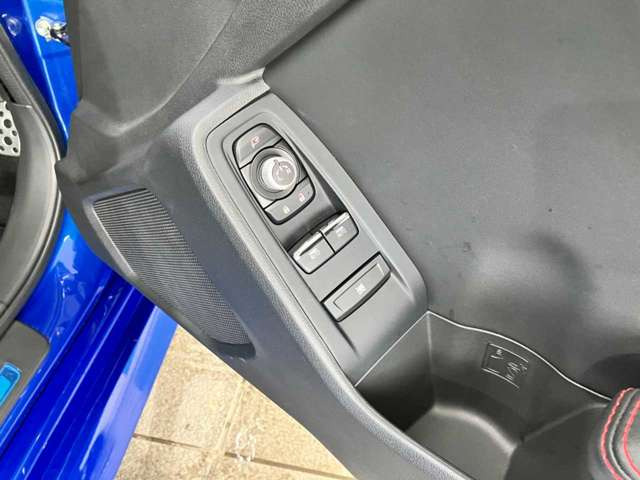 【ダイレクト販売】当店のお車はお客様より直接買取りさせていただいたお車です!修理・板金の履歴や使用状況までもご案内可能です!!また中間コストをカットして直接店舗販売致しますのでとってもお得!!!