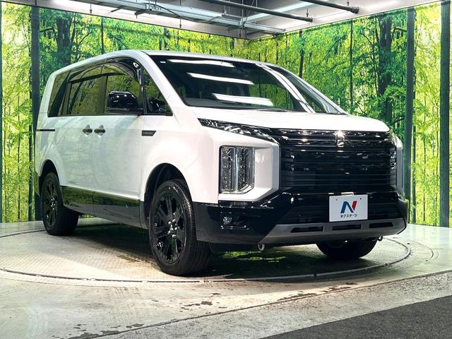 大好評のボディコーティング「弾スプラッシュコート」もご納車までに施工可能。通常のガラスコートと異なる、耐久年数6年の無機質ガラスコーティングが、ボディをキレイな状態に保ってくれます。