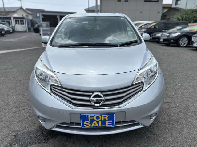 �������E�����������k������