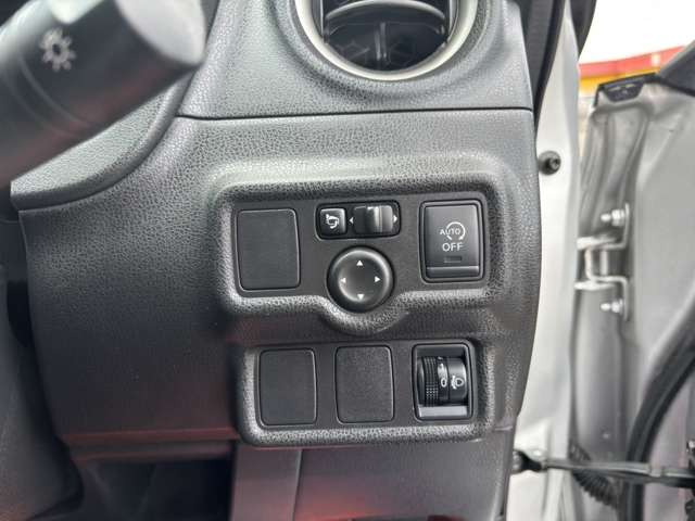 ���e��I�[�g���[�������������܂�