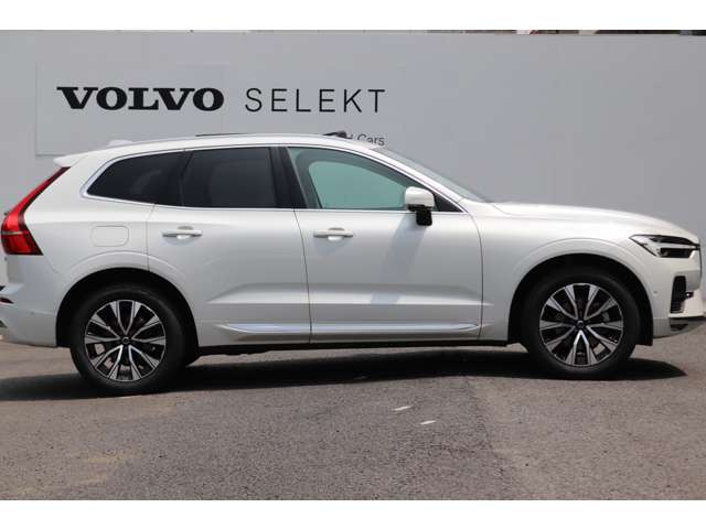 XC60アルティメット B5 AWD 4WD