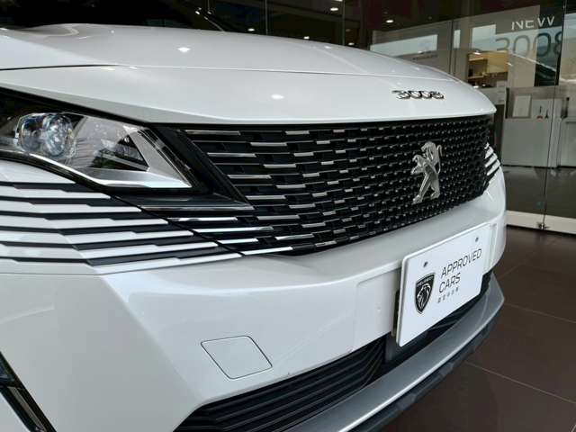 3008GT ハイブリッド4 4WD