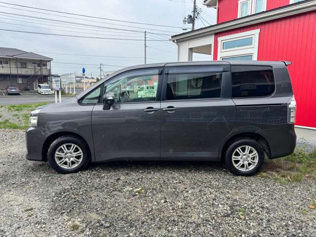 ヴォクシー2.0 X Lエディション 4WD