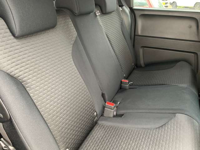 フリードハイブリッド1.5