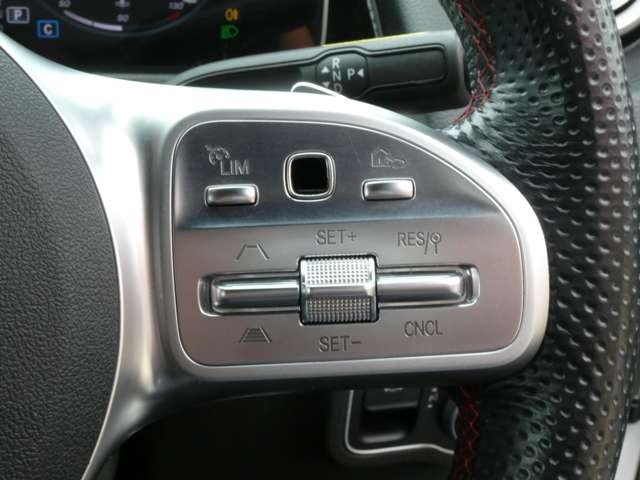 アダプティブクルーズコントロール搭載!追従式で高速道路も安心です♪