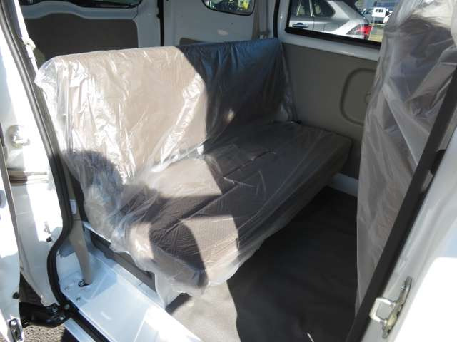 �͏o�ϖ��g�p�Ԃł��̂ł��ꂢ�ȉ^�]�ȃV�[�g�ł�!