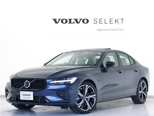 S60リチャージ PHEV T6 AWD アルティメット 4WD