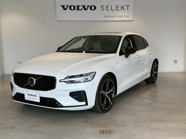 S60リチャージ PHEV T6 AWD アルティメット 4WD
