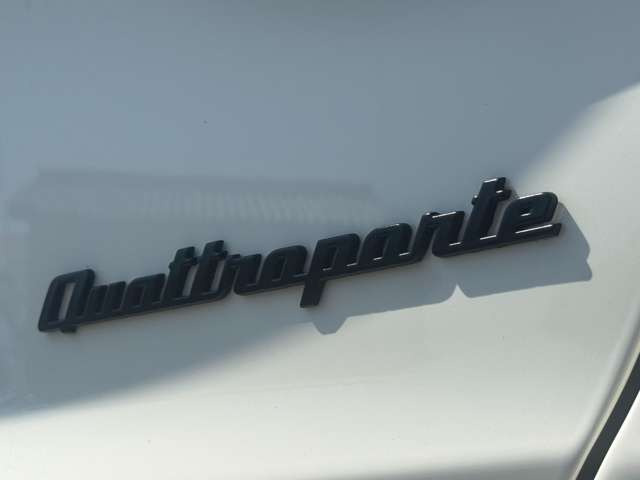 H26年式(2014年)マセラティ クワトロポルテGT S 入庫致しました!★B&Wプレミアムサウンドシステム/赤キャリパー/カスタム多数/左H/黒革/サンルーフ/Bカメラ/ETC★ご来店予約受付中★