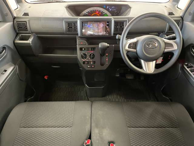 全国納車 どこでも可能です!遠方のお客様でも、ご希望に添った形で納車が可能です。納車の日や場所を指定できます♪ご質問などありましたらお気軽に♪フリーダイヤル0120-218-007