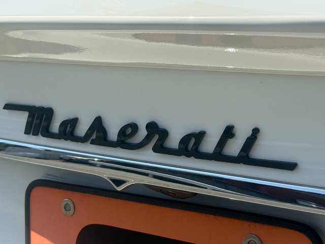 H26年式(2014年)マセラティ クワトロポルテGT S 入庫致しました!★B&Wプレミアムサウンドシステム/赤キャリパー/カスタム多数/左H/黒革/サンルーフ/Bカメラ/ETC★ご来店予約受付中★
