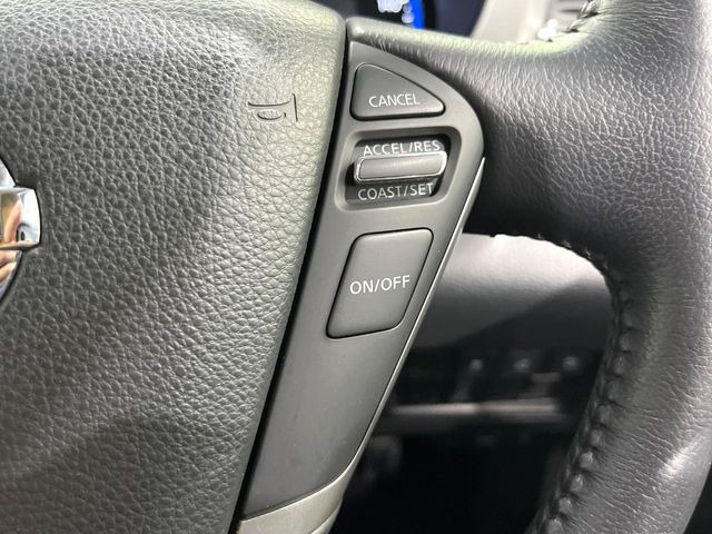 �y�N���[�Y�R���g���[���z�������H�����N���N���s�B�A�N�Z���𗣂��Ă���葬�x�ő��s���ł��A�������^�]���̕��S���y��!�����E�������ȒP�ȃX�C�b�`����Œ����ł��܂��B