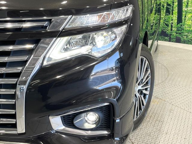 �yLED�w�b�h���C�g�z���V����ԑ��s�����ǍD�Ȏ��E���m�ۂ����S���ĉ^�]�ł��鍂�P�xLED�w�b�h���C�g�𑕔�!�_�����x�������A����d�͂��}�����Ă��܂��B