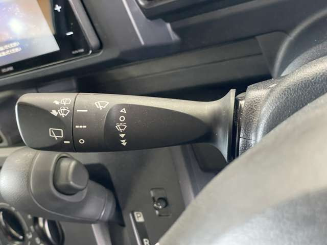 お車の機能や安全装備に関して気になる方は、ぜひ一度ご来店ください!その場でスタッフがご説明可能です!