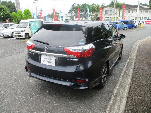 シャトル1.5 ハイブリッド X