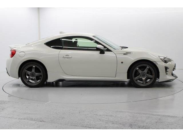 ���Ǝҗl�ւ̔̔��͂��f�肳���Ă��������܂��B �Ԍ������ԗ��̏ꍇ�́A�Ԍ����擾�������x�������z�ŕ\�����Ă���܂��B