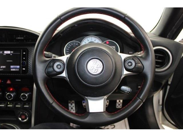 ���Ǝҗl�ւ̔̔��͂��f�肳���Ă��������܂��B �Ԍ������ԗ��̏ꍇ�́A�Ԍ����擾�������x�������z�ŕ\�����Ă���܂��B