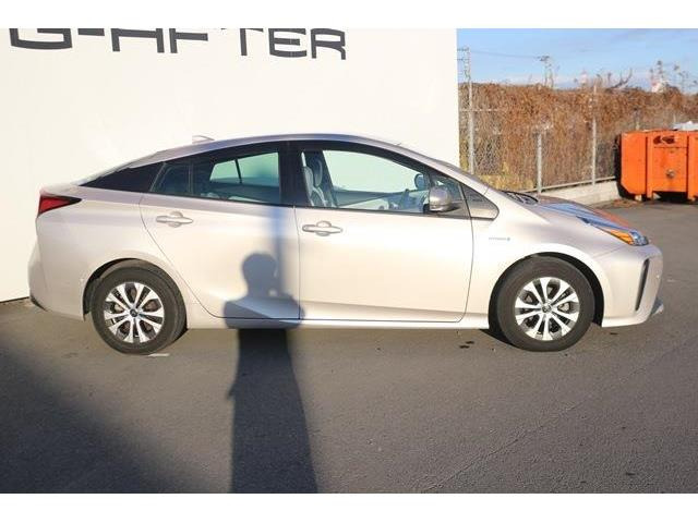 ���Ǝҗl�ւ̔̔��͂��f�肳���Ă��������܂��B �Ԍ������ԗ��̏ꍇ�́A�Ԍ����擾�������x�������z�ŕ\�����Ă���܂��B