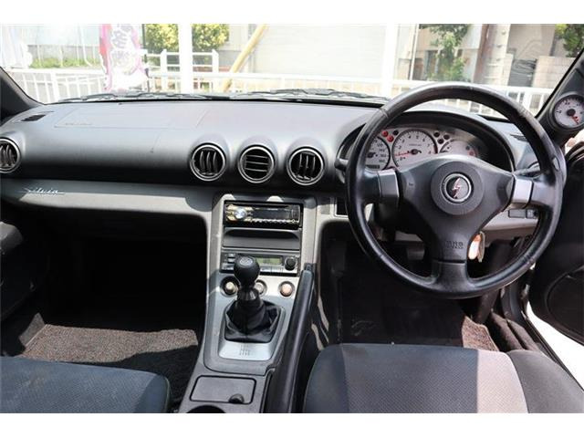 �t������!ABS�ECD�E�L�[���X�E�I�[�g�G�A�R���E�ȂǊ����������ł�!