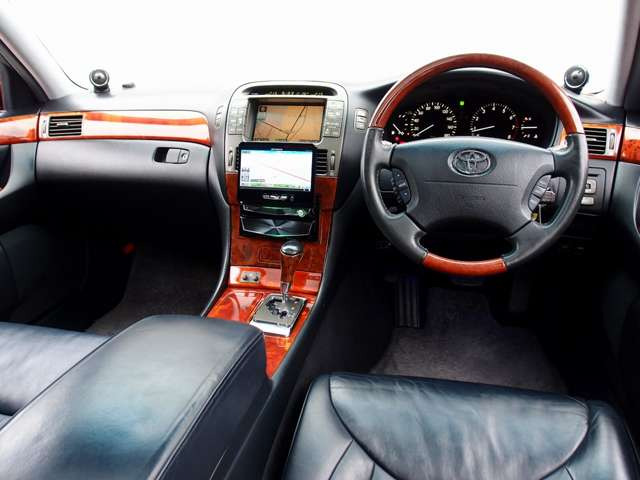 �������Y��Ƀ��[���N���[�j���O�ςƂȂ肽�΂��̌��ȏL����F���܂̏L����������܂���B�S���ł��䐔�̏��Ȃ��{���h�[�}�C�J�O���F�ɐ��E�I�ɂ��L����JOBDESIGN���t���G�A���𑕒������󏭉��l�̍������