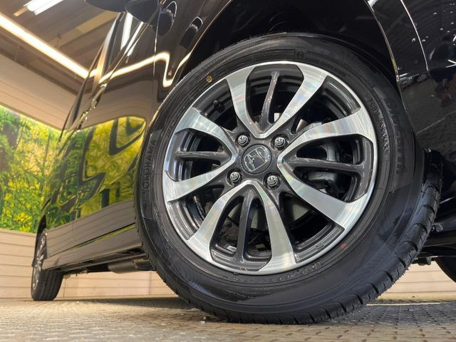 【純正14インチアルミホイール】外観にマッチした純正アルミホイールを装着しております。各種社外アルミホイールや、スタッドレスタイヤも取扱いしております。是非ご相談くださ