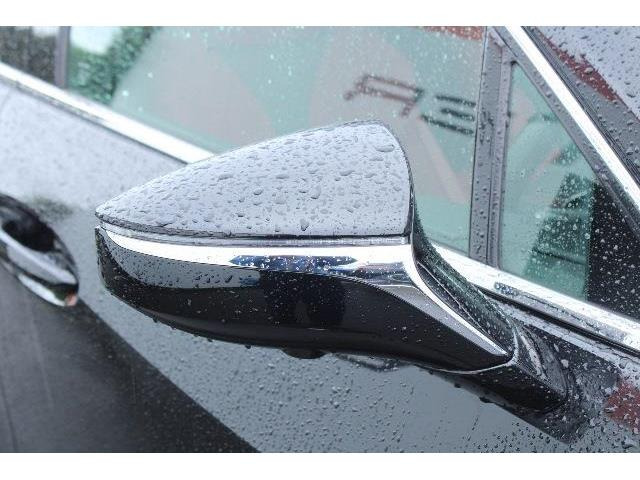 ���Ǝҗl�ւ̔̔��͂��f�肳���Ă��������܂��B �Ԍ������ԗ��̏ꍇ�́A�Ԍ����擾�������x�������z�ŕ\�����Ă���܂��B