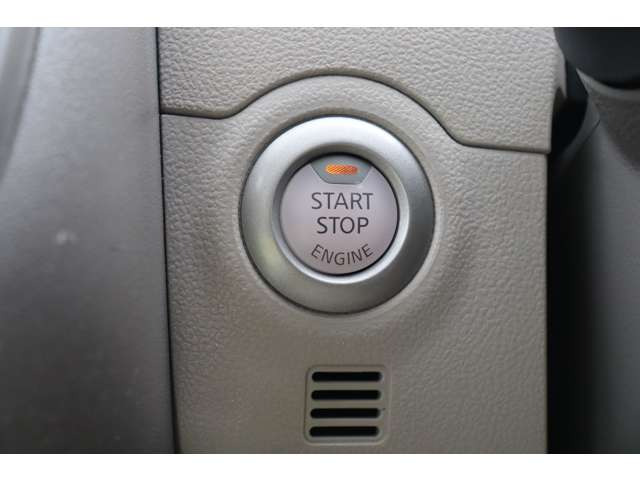 プッシュスタートでエンジン始動も楽々♪