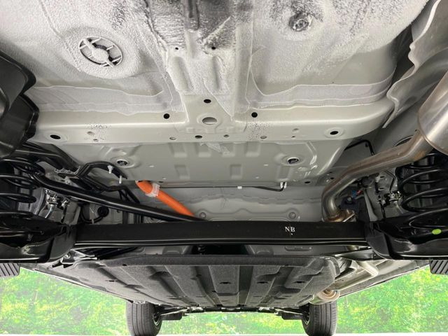 下回りがきれいなうちに、防錆加工の施工がオススメ。降雪地域はもちろん、沿岸部にお住いの方や、趣味でマリン・ウィンタースポーツをされる方にご好評いただいております。