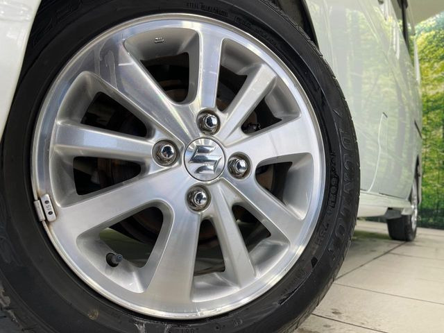 【純正14インチアルミホイール】外観にマッチした純正アルミホイールを装着しております。各種社外アルミホイールや、スタッドレスタイヤも取扱いしております。是非ご相談ください♪