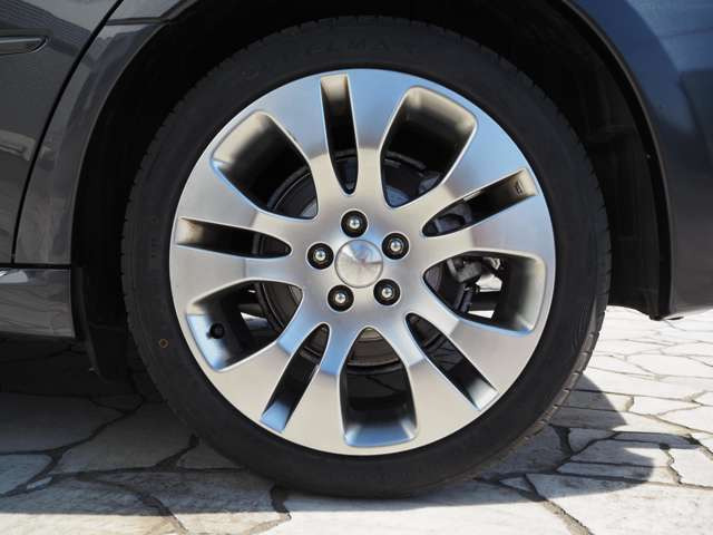 �ȁA�Ȃ�Ƒ����A���X�ł�����̂��q�l�Ɂw�ē~���C�p�[�u���[�h�x���v���[���g!���͂��̈������C�p�[�ł̎��E�s�ǂ͉^�]�̖W���ɂȂ��ϊ댯�ł�!�w�J�[�Z���T�[�������x�ƃX�^�b�t�܂ł��`����������