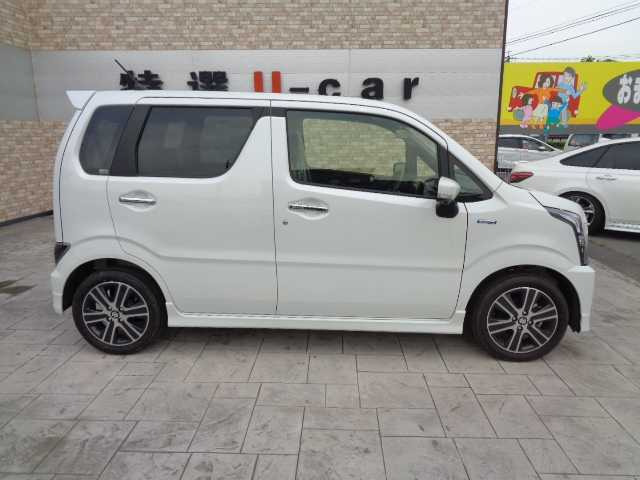 ワゴンRスティングレーハイブリッド(HYBRID) T 4WD