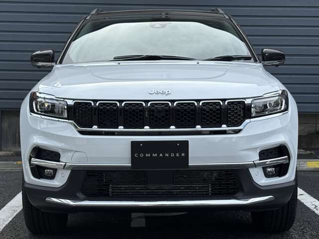 コマンダー2.0 リミテッド ディーゼル 4WD