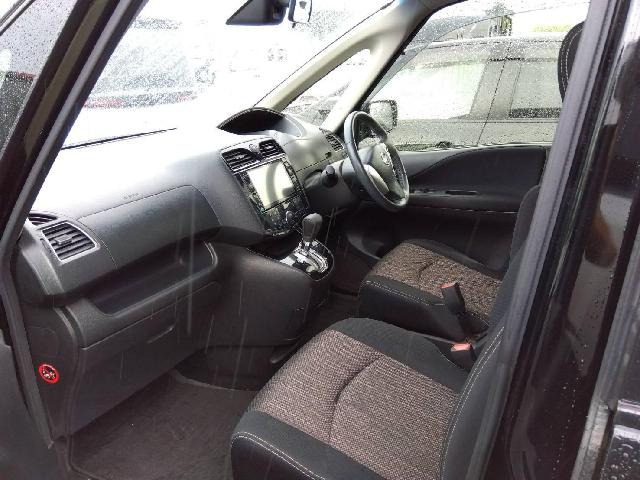 セレナ2.0 ハイウェイスター S-HYBRID アドバンスドセーフティパッケージ