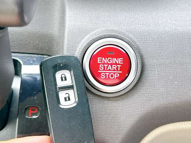 �y�X�}�[�g�L�[&�v�b�V���X�^�[�g�V�X�e���z�J�o����|�P�b�g�ɓ��ꂽ�܂܃h�A�̊J���ł��A�����^�b�`�Ŋy�X�G���W�����������܂���