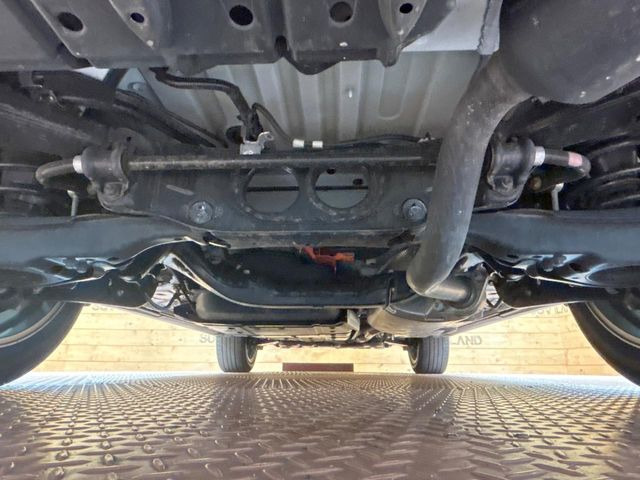 下回りがきれいなうちに、防錆加工の施工がオススメ。降雪地域はもちろん、沿岸部にお住いの方や、趣味でマリン・ウィンタースポーツをされる方にご好評いただいております。