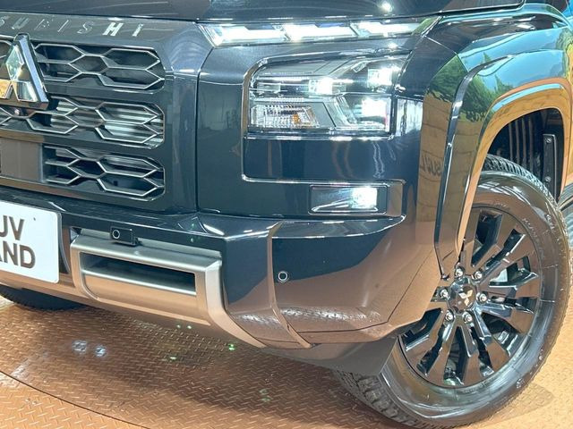 �yLED�w�b�h���C�g�z���V����ԑ��s�����ǍD�Ȏ��E���m�ۂ����S���ĉ^�]�ł��鍂�P�xLED�w�b�h���C�g�𑕔�!�_�����x�������A����d�͂��}�����Ă��܂��B