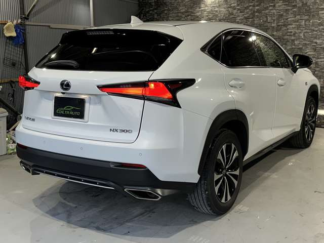 �t�����b�s���O������܂��B�{�H���ё�������B�V�[�g�T���v����������܂��̂ł��C�y�ɂ����k�������B