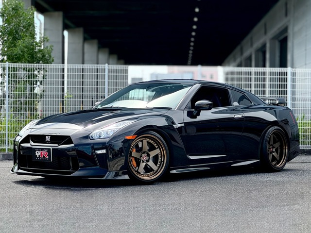 GT-R(日産) 3.8 ピュアエディション 4WD　2017モデル AirForceエアサス Work20AW 中古車画像
