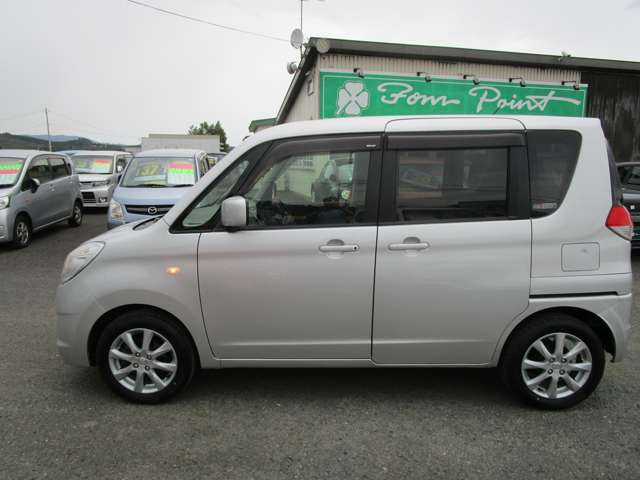 左パワースライドドアで開閉も楽です!