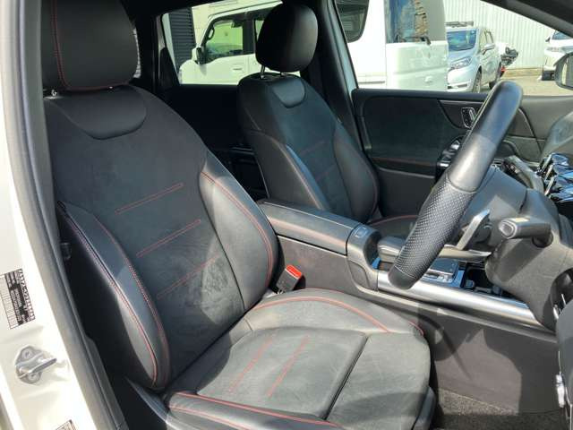 BクラスB180 AMGライン