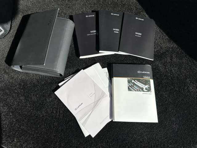 ����Ȃǂ̕t���i����؂ɕۊǂ���Ă���܂��B