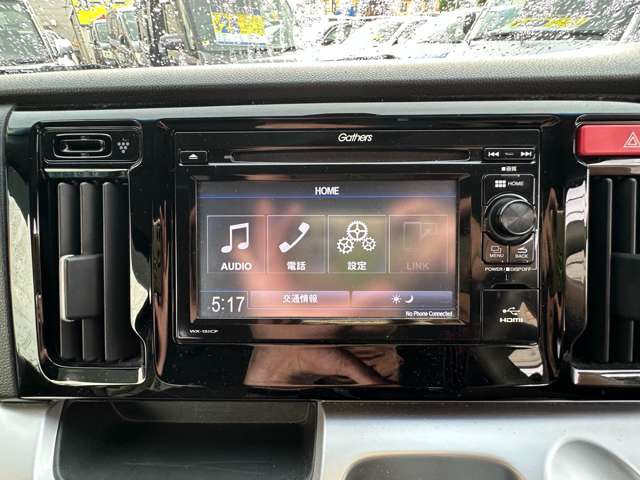 �A���E���h�r���[���j�^�[������