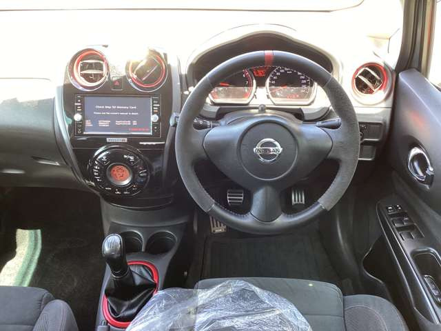 ノート1.6 NISMO S